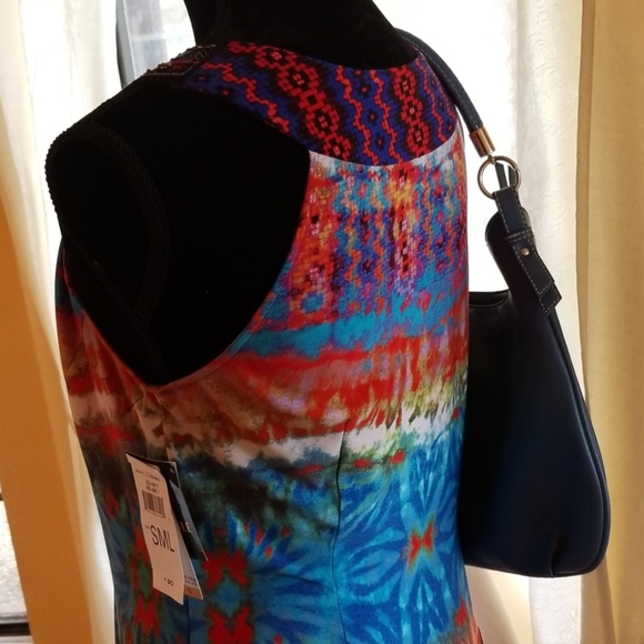 Multi color dress - Picture 4 of 4